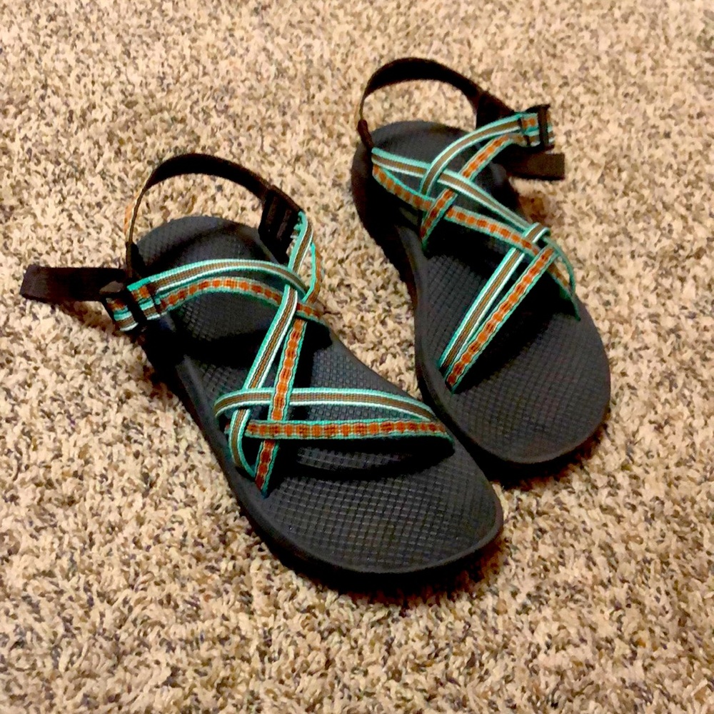 Chacos size 10 in blue and orange